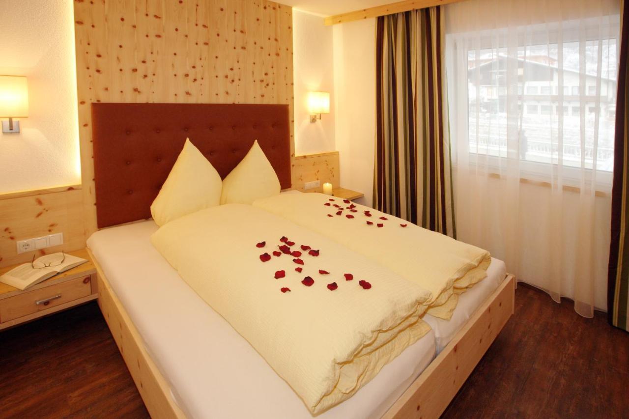 Appartements Alpenkristall Zell am Ziller Szoba fotó
